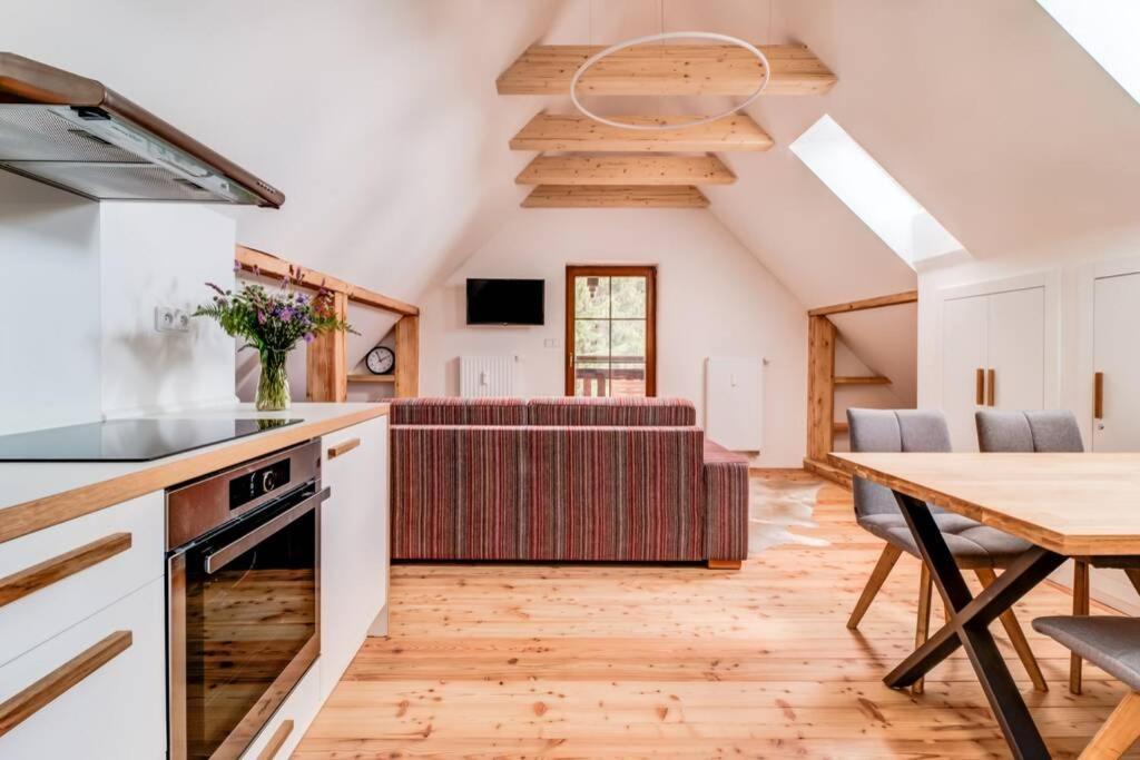 Ski, Hike & Bike Apartman Rokytnice Nad Jizerou Exterior photo